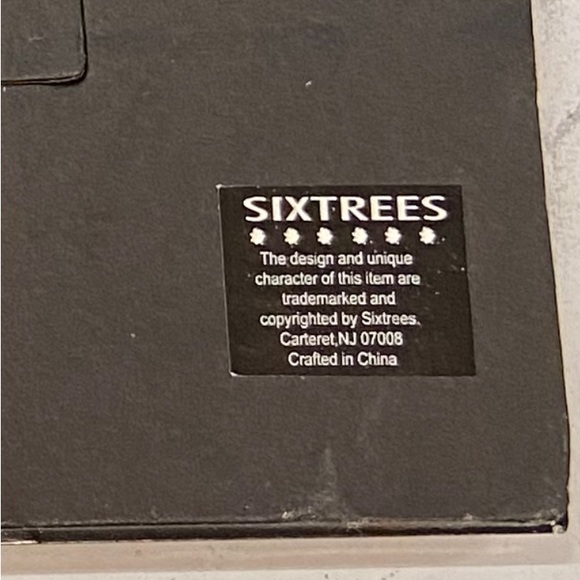 Sixtrees Mirrored Frame - Picture 6 of 6